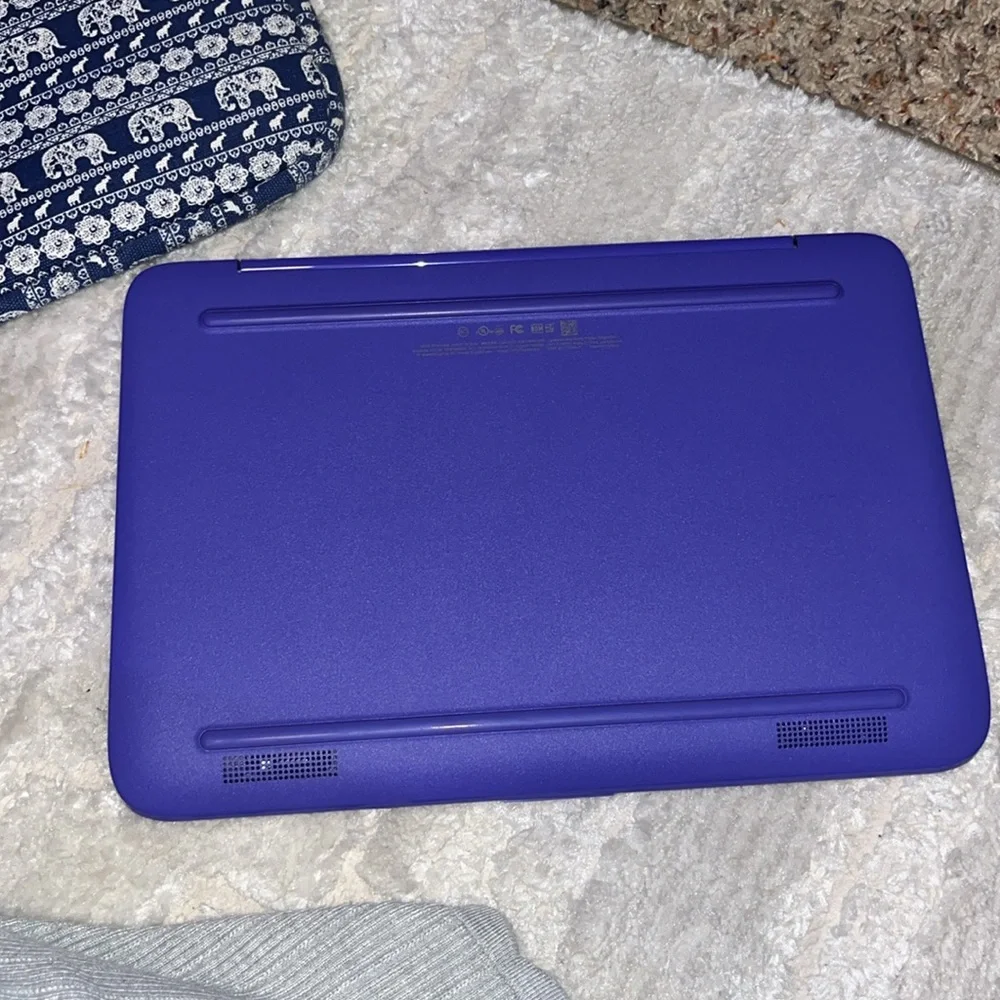 HP small laptop